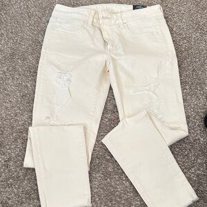 American Eagle Outfitters Women's Straight Leg Cream Jeans